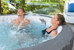 Bestway Verkoop -Bestway Verkoop 1267 1900 lay z waterval verlichting led in gebruik