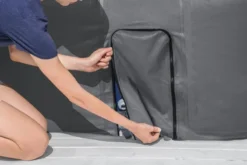 Bestway Lay-Z Spa Isolerende Beschermhoes - 230 X 230 Cm 11 Bestway Lay-Z Spa Isolerende Beschermhoes - 230 X 230 Cm -Bestway Verkoop 1267 1900 thermal cover vierkant ritsen resultaat