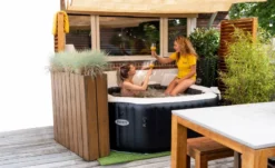 HappyGlass Lady Abigail Kunststof Wijnglas - 2 Stuks -Bestway Verkoop hero shot 2