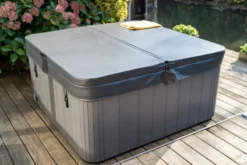 W'eau Spa Cover 240 X 240 Cm - Radius 18 Cm -Bestway Verkoop kopie van laj09922 2 1